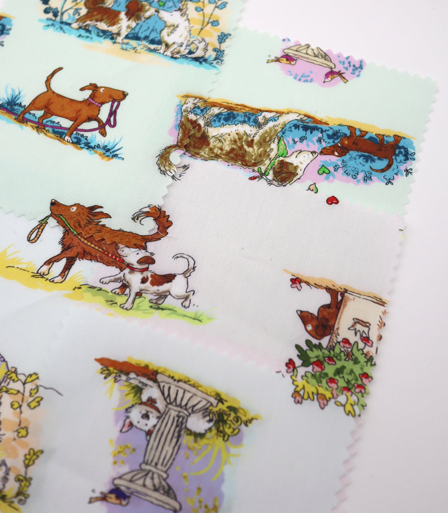 【25SS-254】お散歩ワンちゃんズプリント綿ローン　/0.5ｙあたり = ～850円