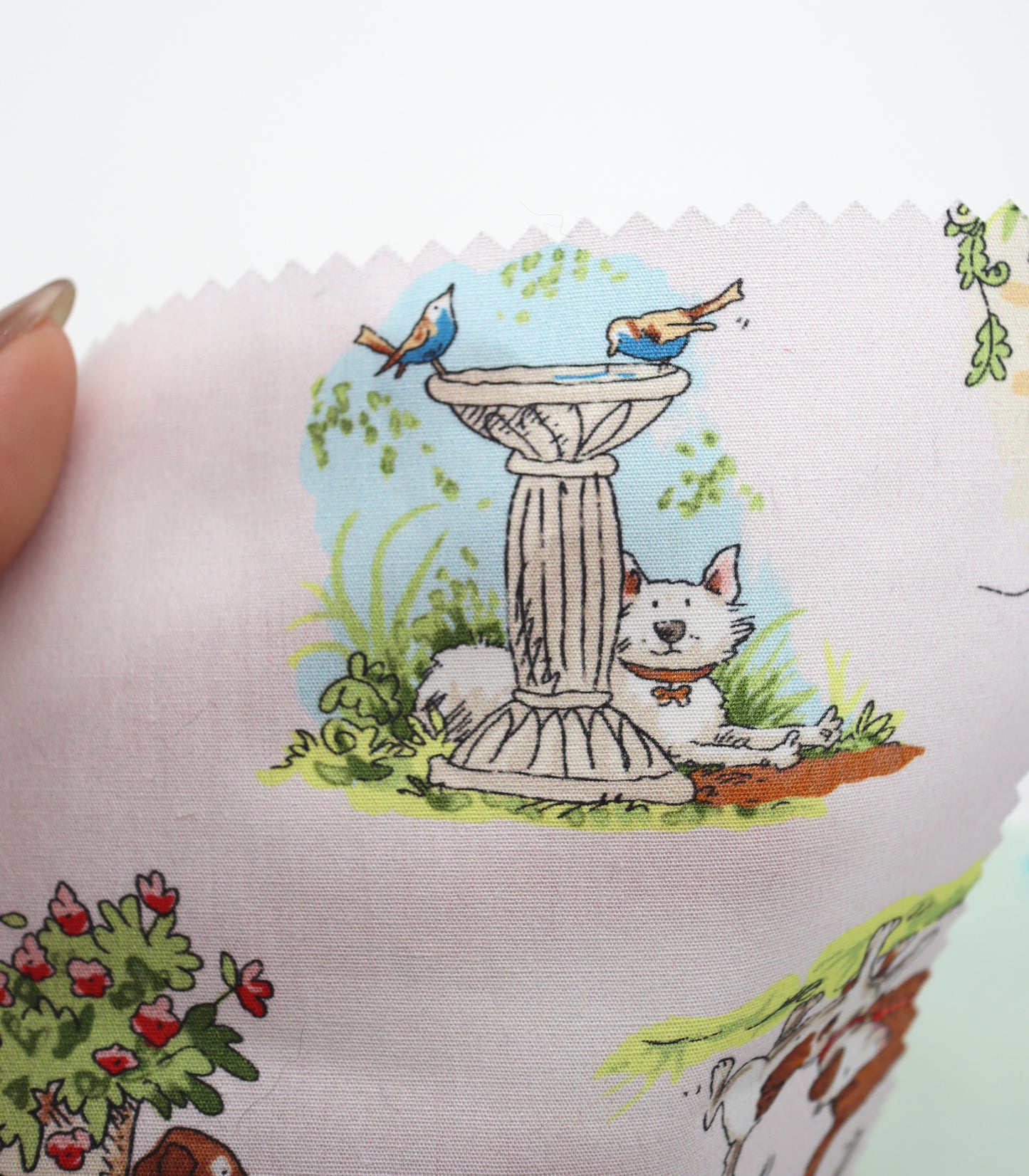 【25SS-254】お散歩ワンちゃんズプリント綿ローン　/0.5ｙあたり = ～850円