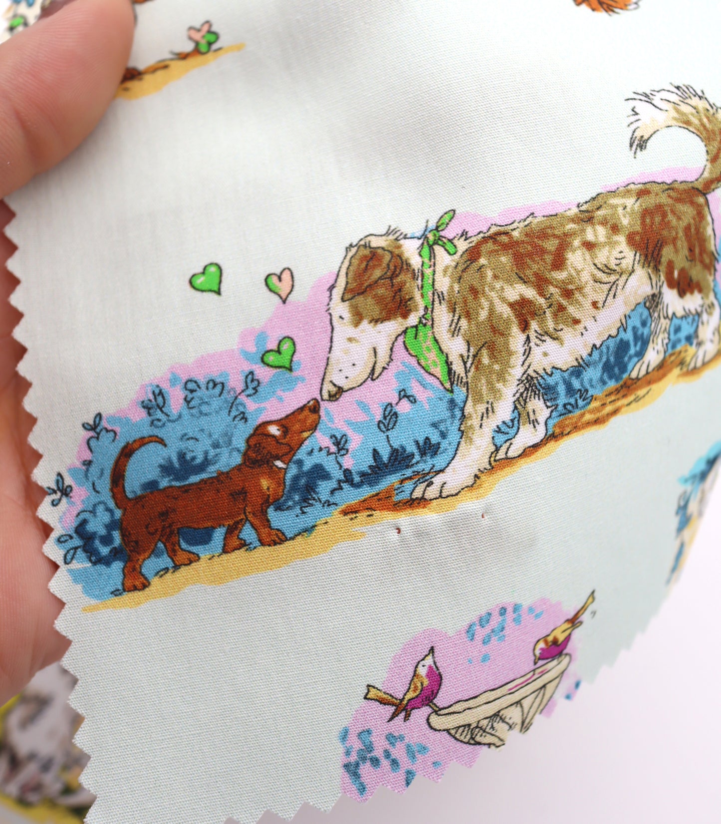 【25SS-254】お散歩ワンちゃんズプリント綿ローン　/0.5ｙあたり = ～850円