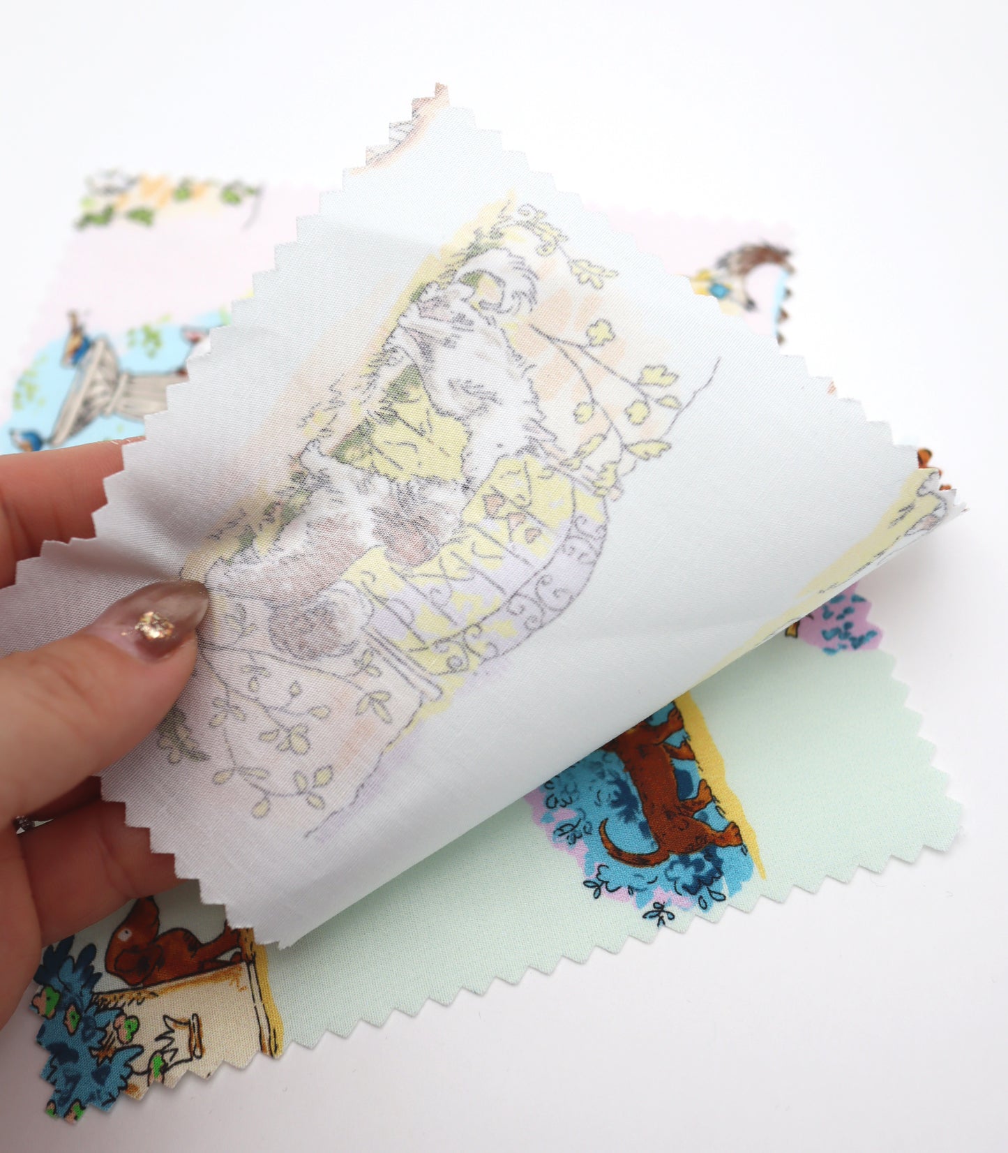 【25SS-254】お散歩ワンちゃんズプリント綿ローン　/0.5ｙあたり = ～850円