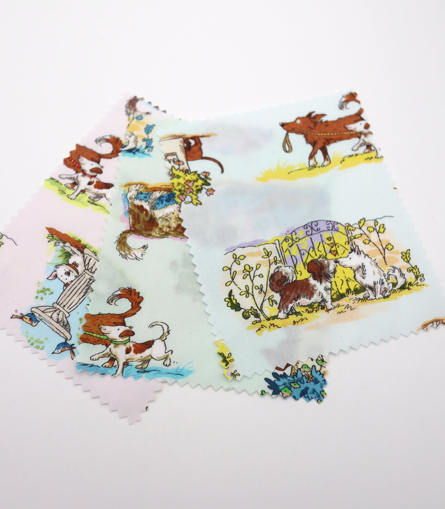 【25SS-254】お散歩ワンちゃんズプリント綿ローン　/0.5ｙあたり = ～850円