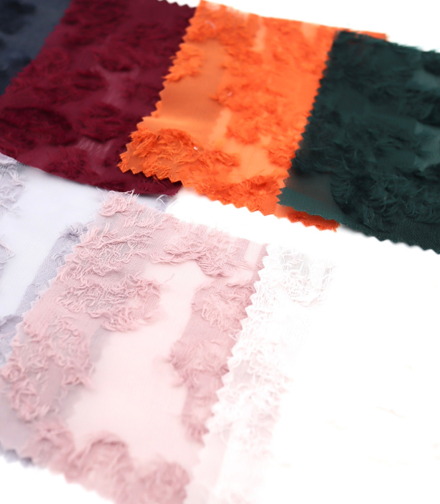 【25SS-305】花柄フリンジジャガードシフォン　/0.5ｙあたり = ～ 785円