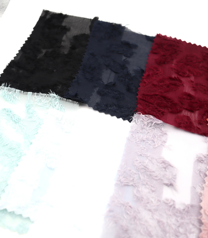 【25SS-305】花柄フリンジジャガードシフォン　/0.5ｙあたり = ～ 785円