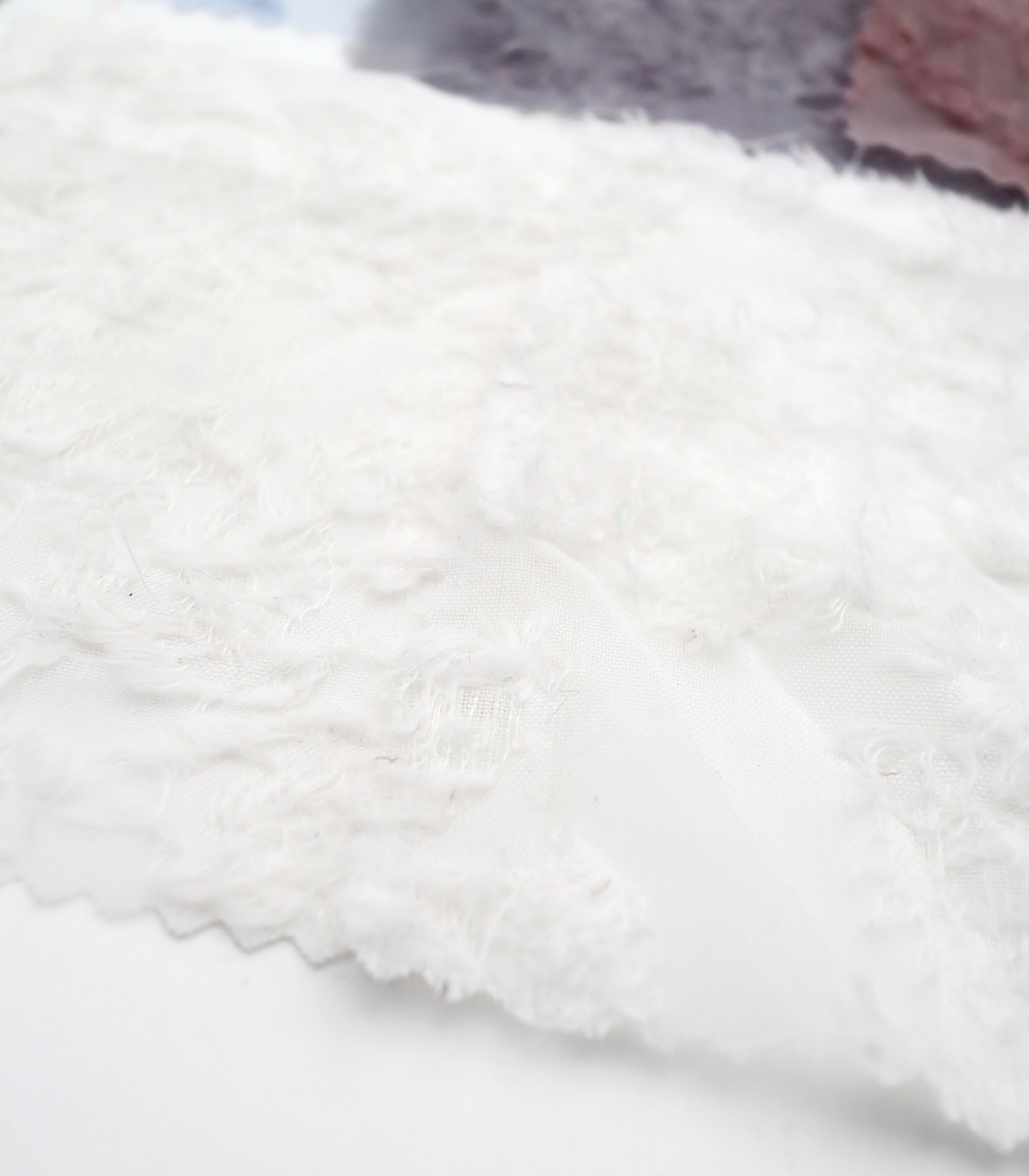 【25SS-305】花柄フリンジジャガードシフォン　/0.5ｙあたり = ～ 785円