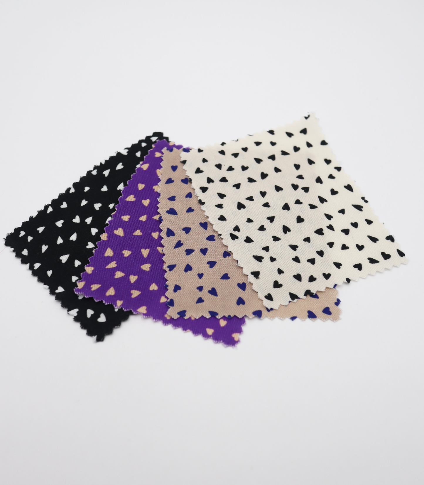 【25SS-047】ハートプリントツイル　/0.5ｙあたり=～885円