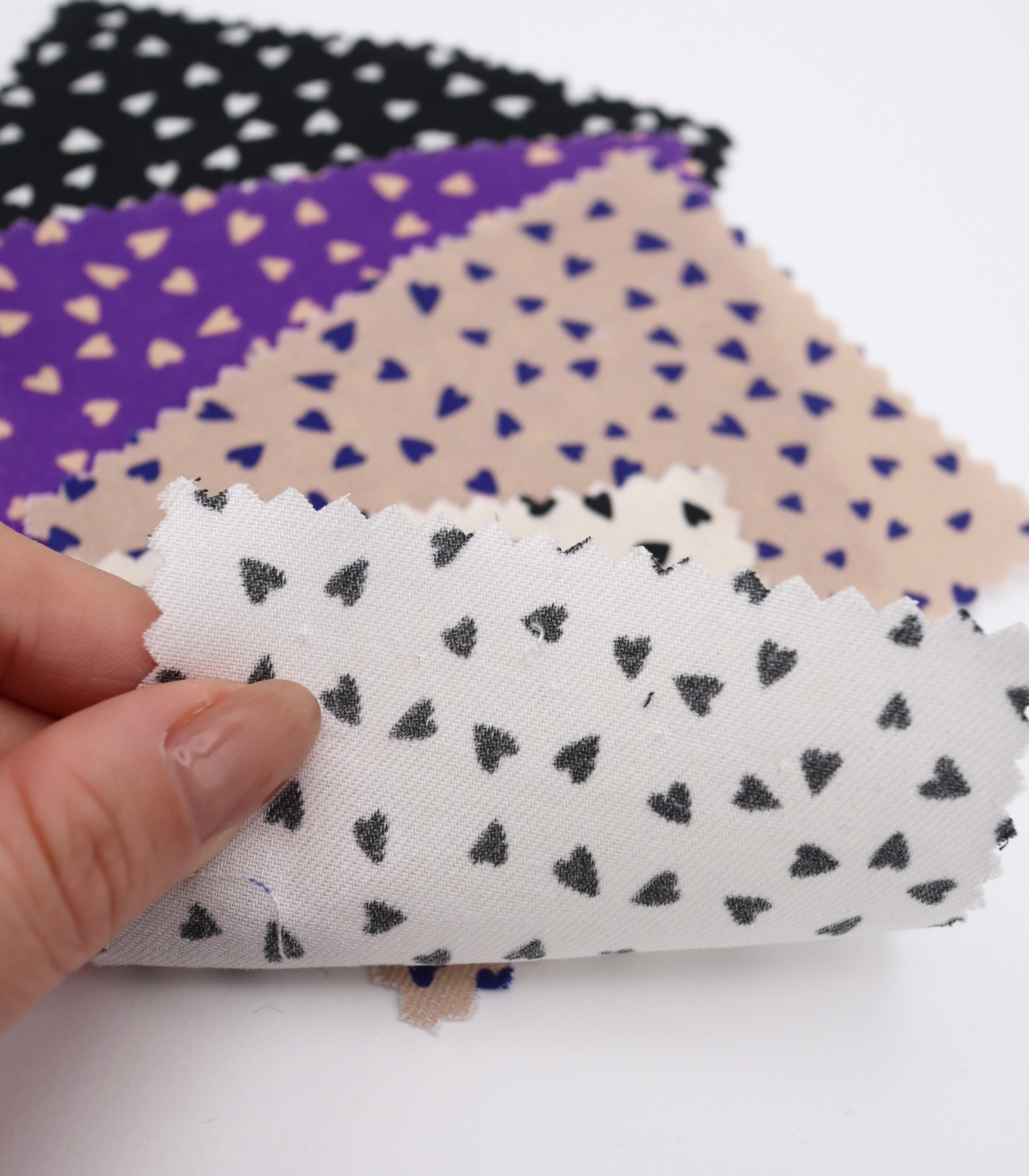 【25SS-047】ハートプリントツイル　/0.5ｙあたり=～885円