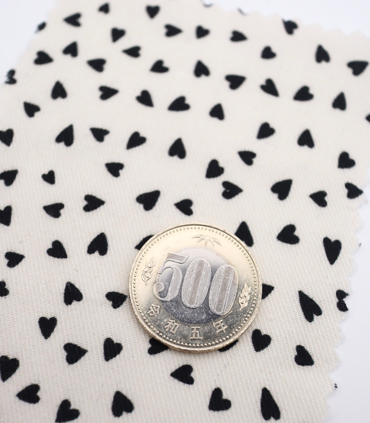 【25SS-047】ハートプリントツイル　/0.5ｙあたり=～885円