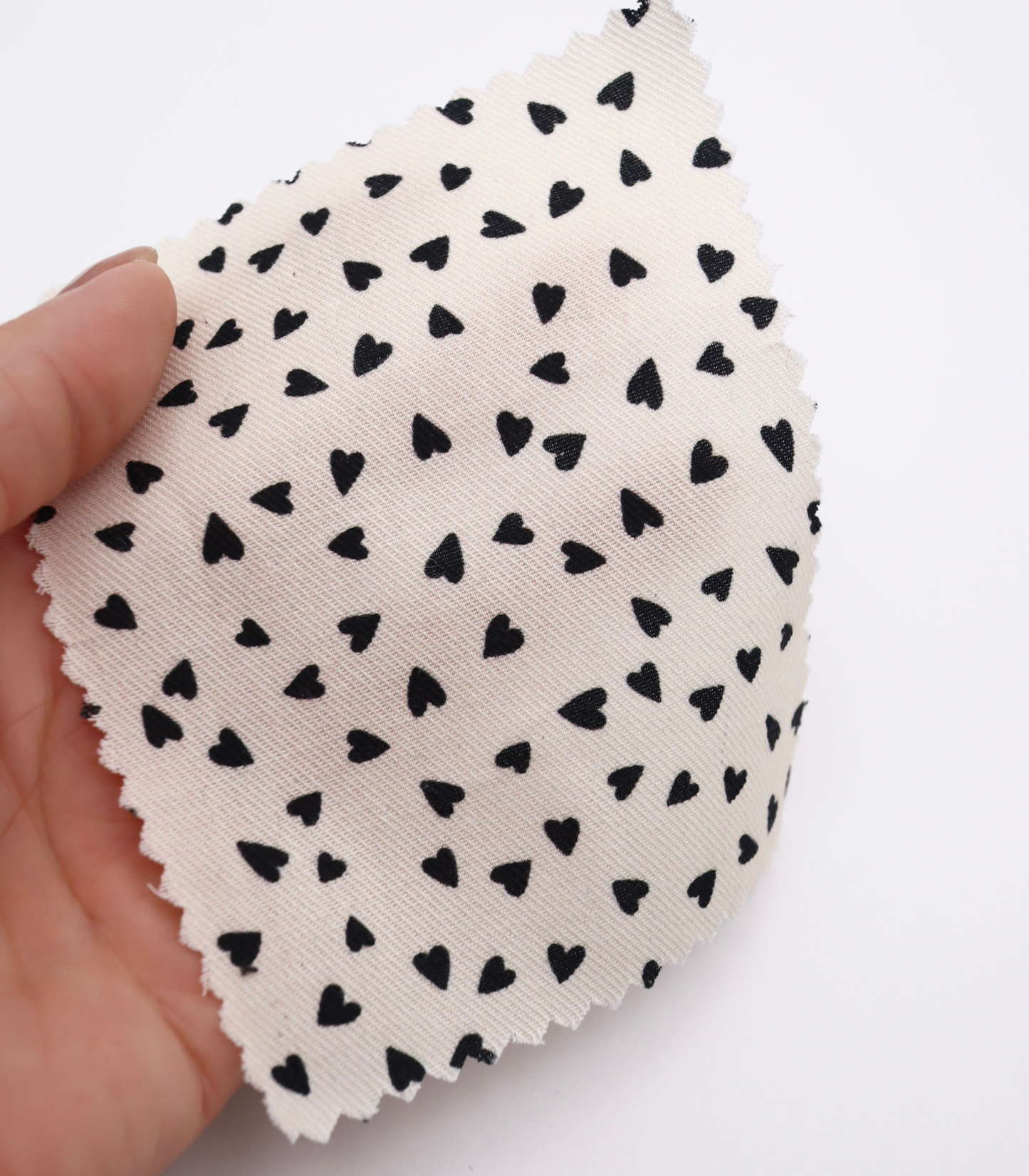 【25SS-047】ハートプリントツイル　/0.5ｙあたり=～885円