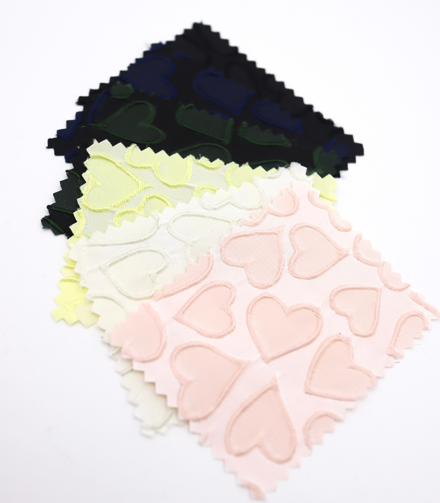 【25SS-041】ぷっくりハートジャガードサテン　/0.5ｙあたり=～865円