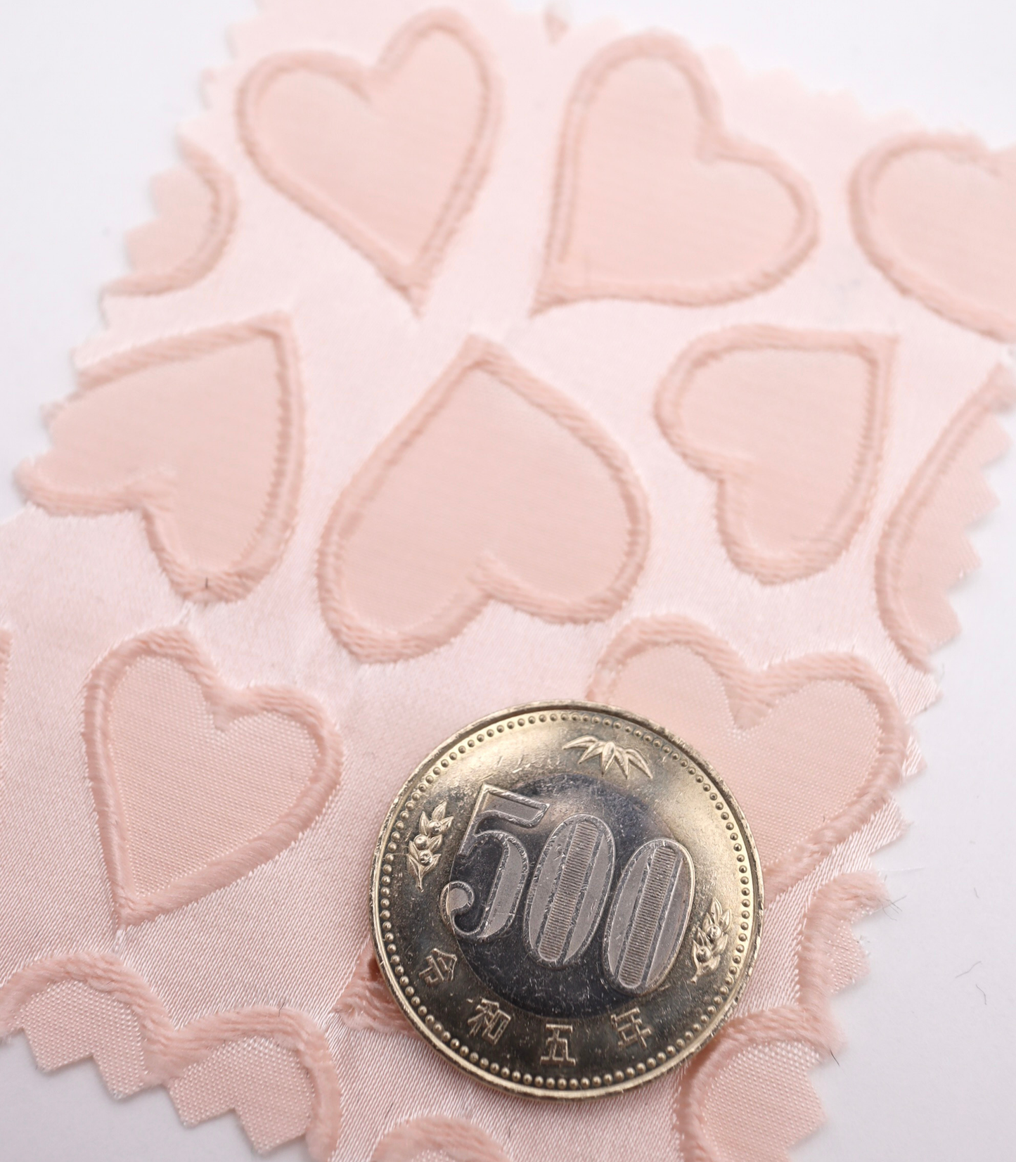 【25SS-041】ぷっくりハートジャガードサテン　/0.5ｙあたり=～865円