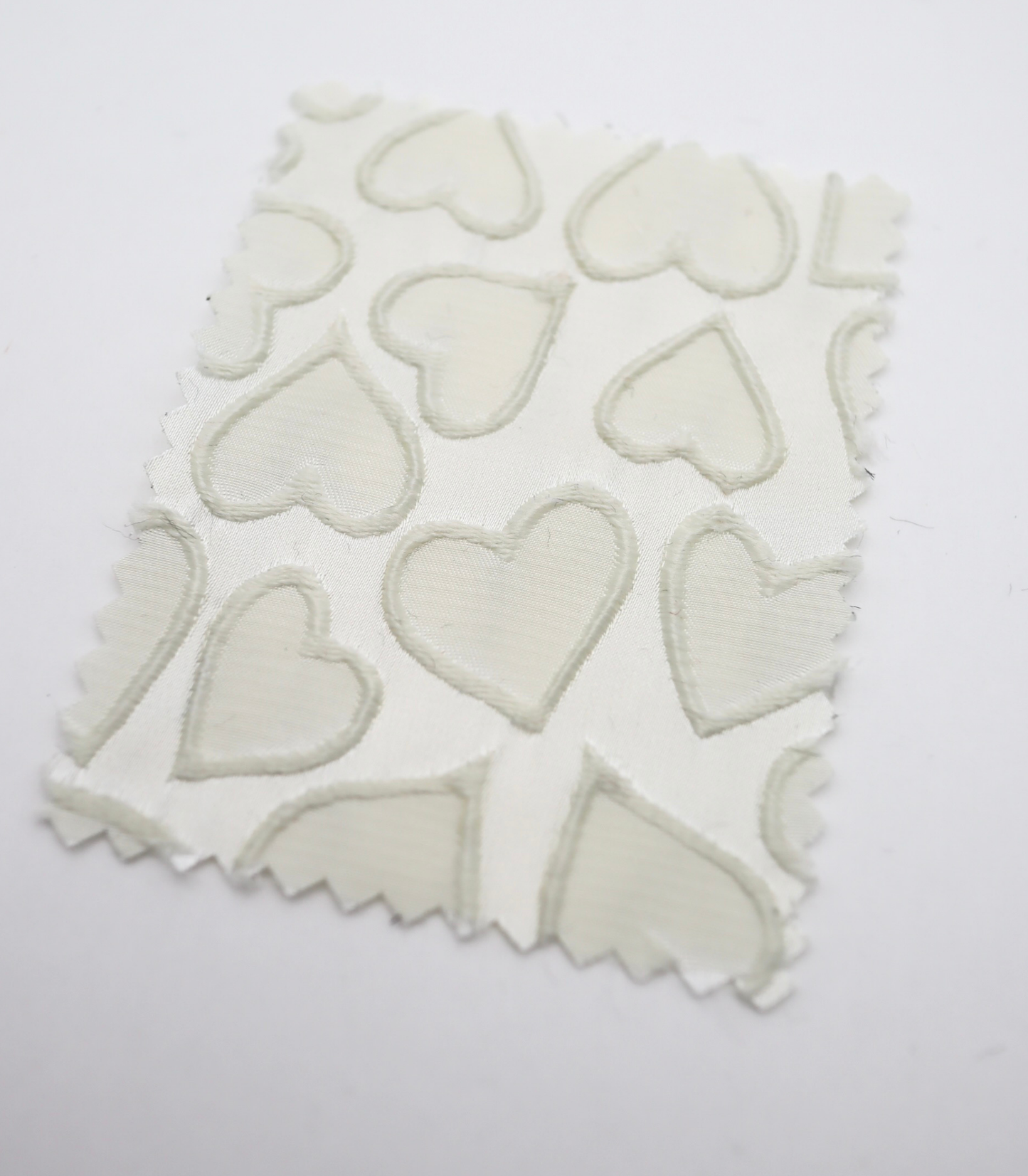 【25SS-041】ぷっくりハートジャガードサテン　/0.5ｙあたり=～865円