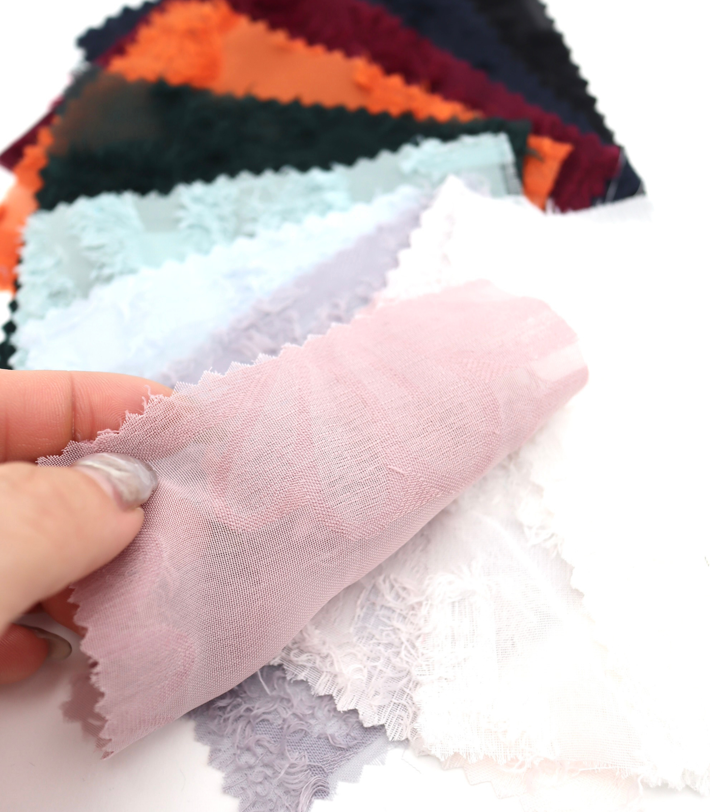 【25SS-305】花柄フリンジジャガードシフォン　/0.5ｙあたり = ～ 785円