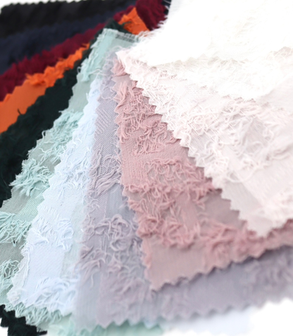 【25SS-305】花柄フリンジジャガードシフォン　/0.5ｙあたり = ～ 785円