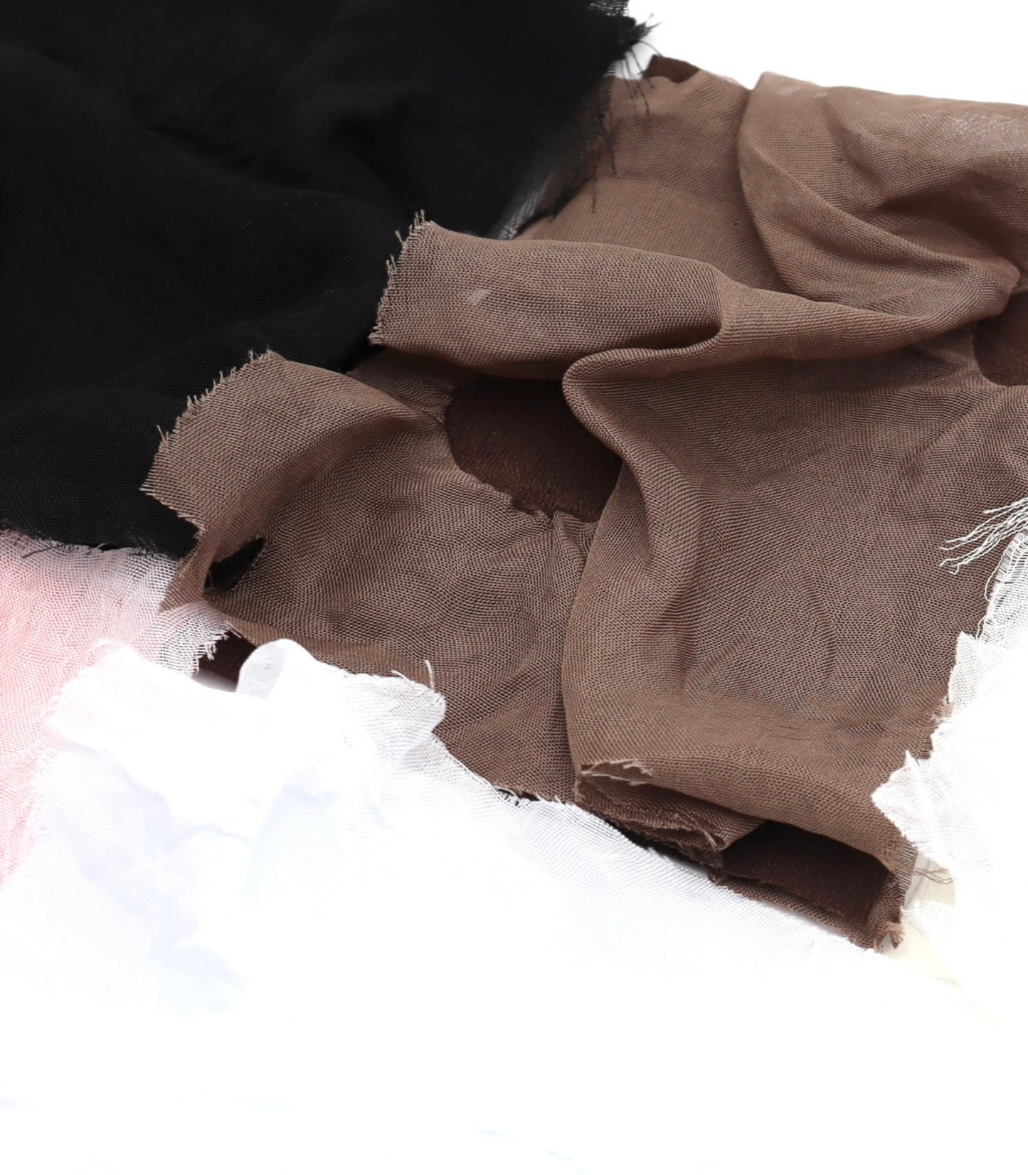 【25SS-211】ドットドッキング二重織ストレッチちりめん　/0.5ｙあたり = ～945円