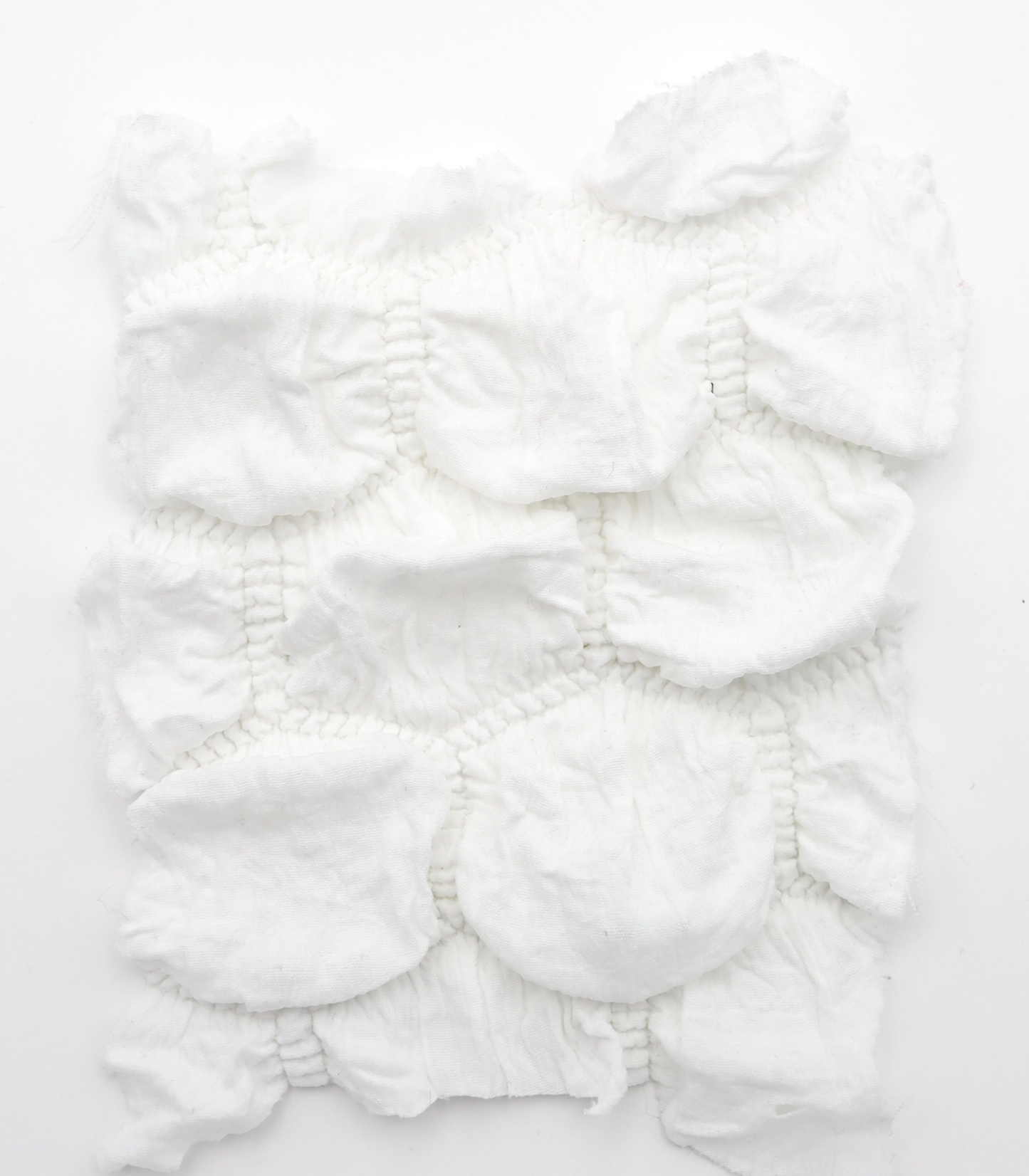 【25SS-213】ぽこぽこ六角形シャーリング加工風二重織ニット　/0.5ｙあたり = ～890円