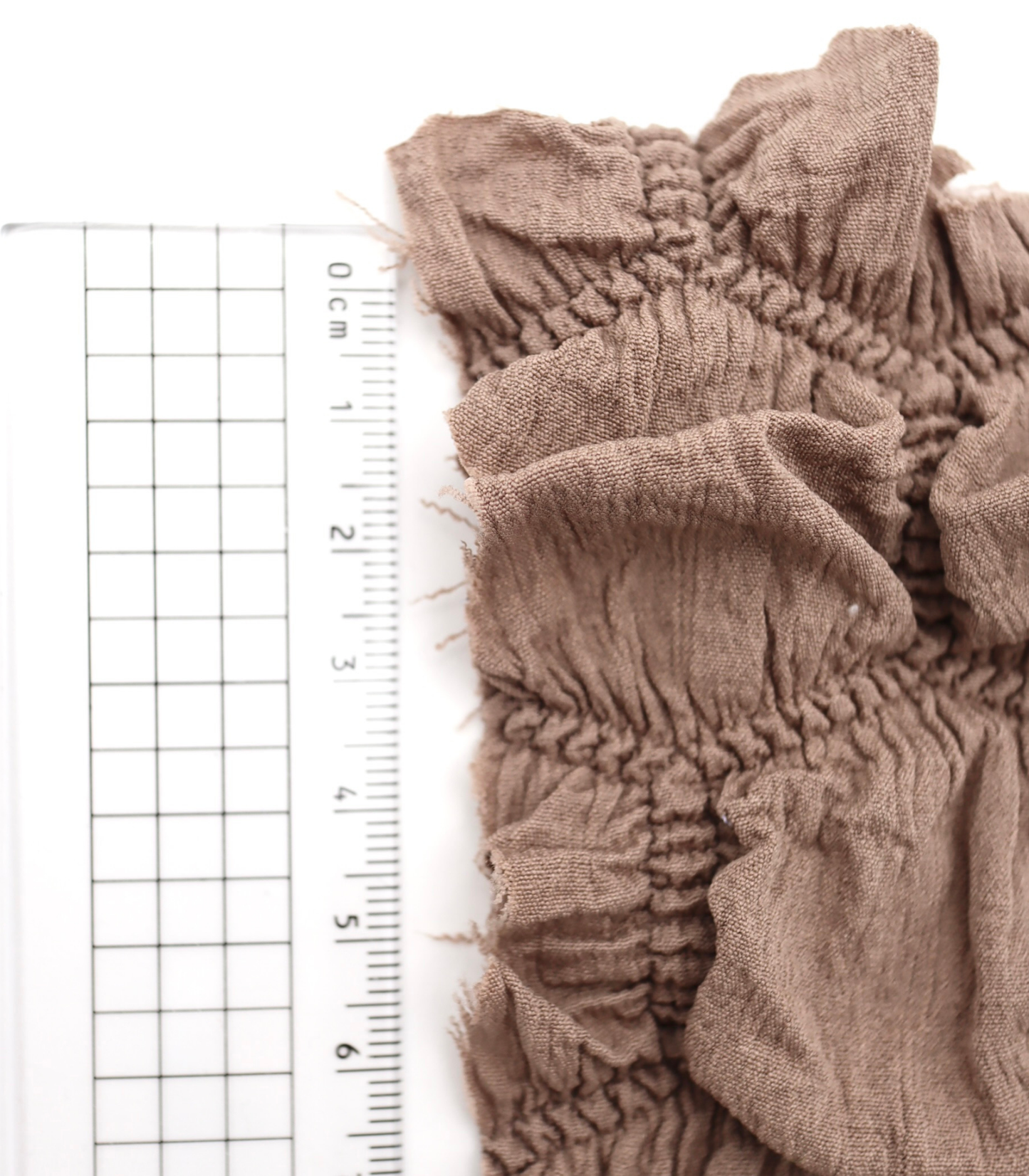 【25SS-213】ぽこぽこ六角形シャーリング加工風二重織ニット　/0.5ｙあたり = ～890円