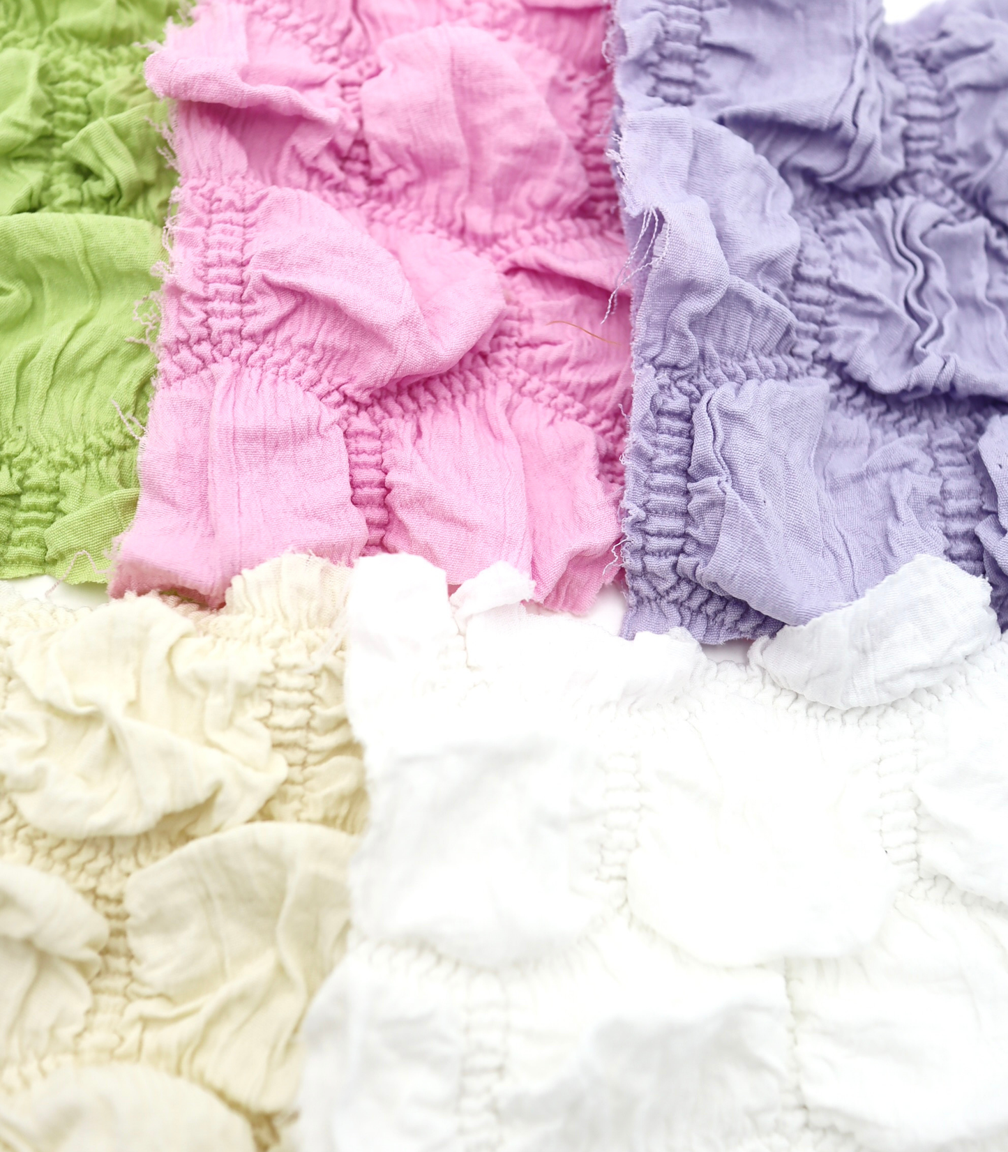 【25SS-213】ぽこぽこ六角形シャーリング加工風二重織ニット　/0.5ｙあたり = ～890円