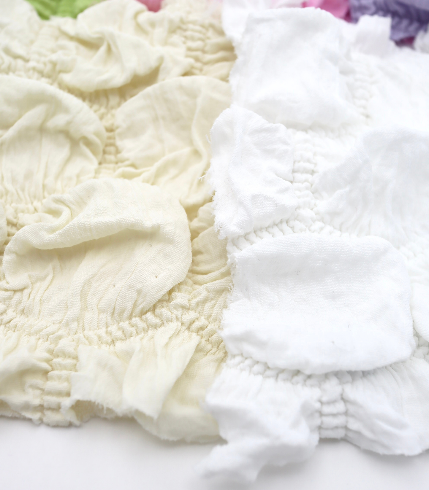 【25SS-213】ぽこぽこ六角形シャーリング加工風二重織ニット　/0.5ｙあたり = ～890円