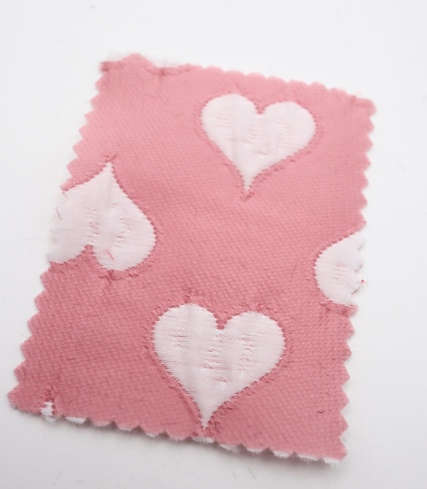 【25SS-040】ハートジャガードサテン　/0.5ｙあたり=～1025円