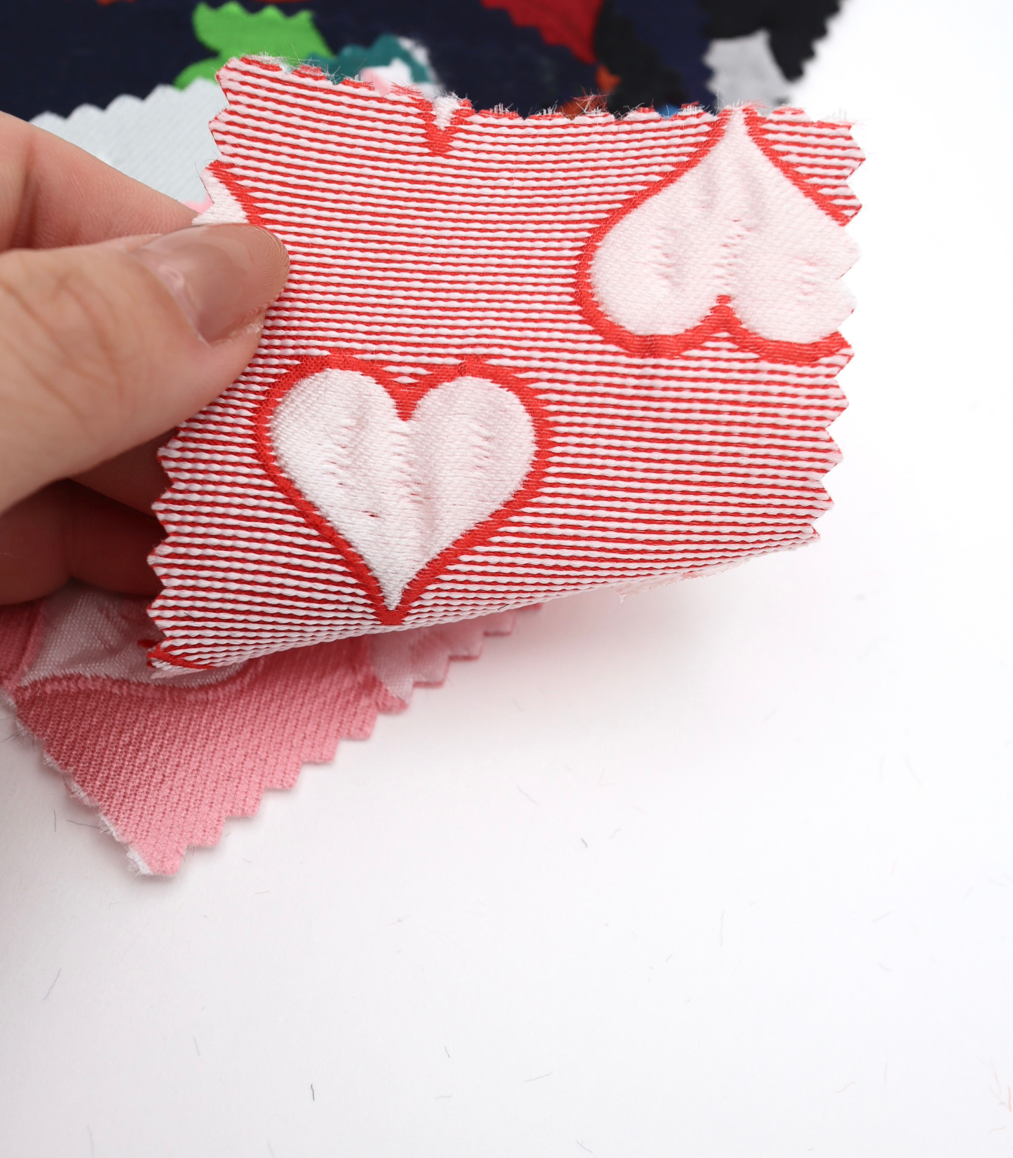 【25SS-040】ハートジャガードサテン　/0.5ｙあたり=～1025円