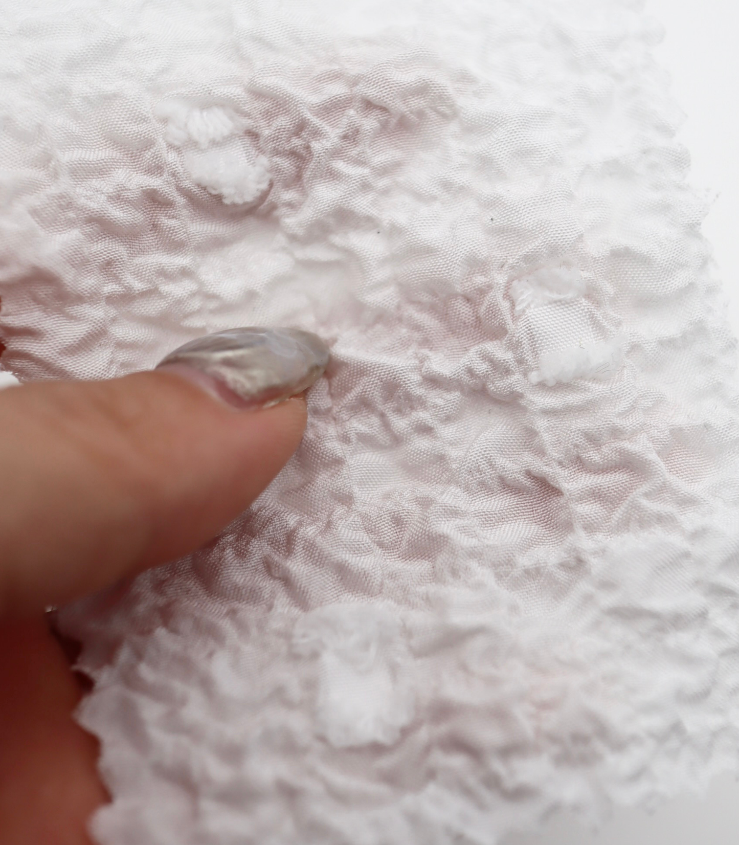 【25SS-205】カットドビードットジャガードシャーリングタフタ　/0.5ｙあたり = ～735円