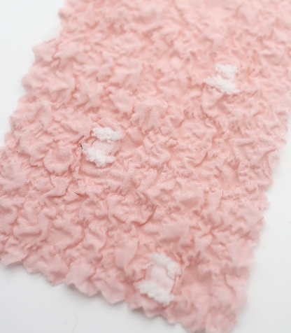 【25SS-205】カットドビードットジャガードシャーリングタフタ　/0.5ｙあたり = ～735円