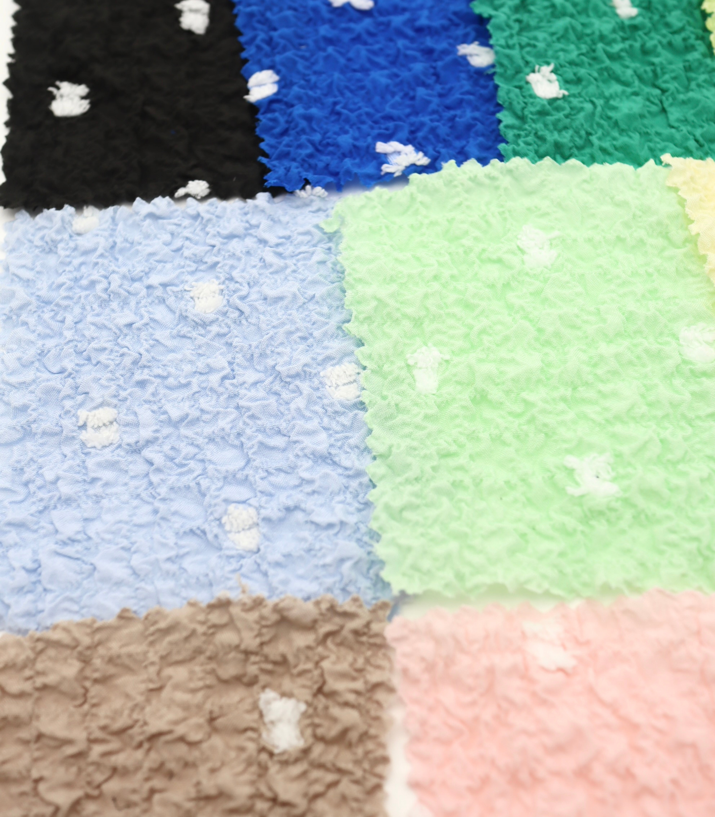 【25SS-205】カットドビードットジャガードシャーリングタフタ　/0.5ｙあたり = ～735円