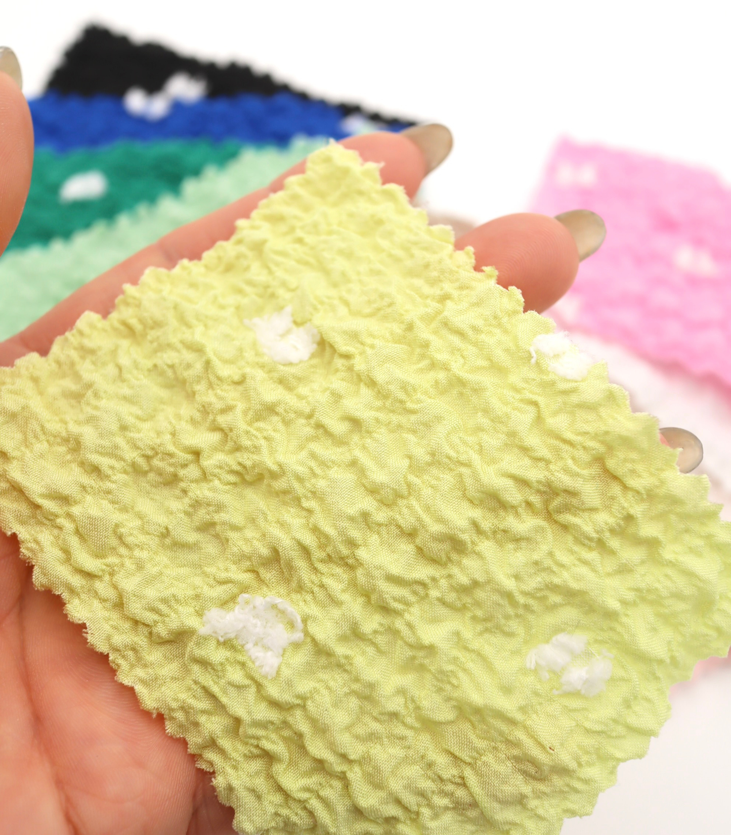 【25SS-205】カットドビードットジャガードシャーリングタフタ　/0.5ｙあたり = ～735円