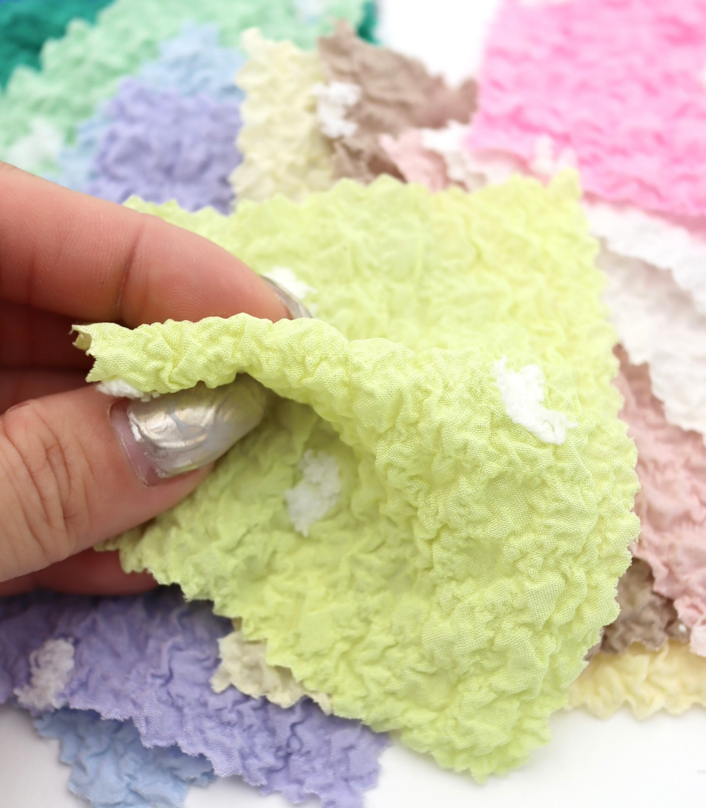 【25SS-205】カットドビードットジャガードシャーリングタフタ　/0.5ｙあたり = ～735円