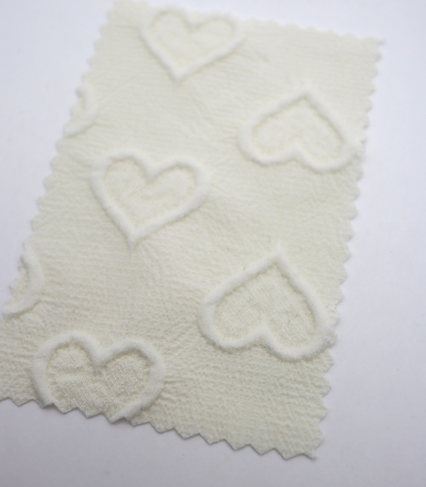 【25SS-043】ぷっくりハートふくれジャガード楊柳シフォン　0.5ｙあたり=～780円