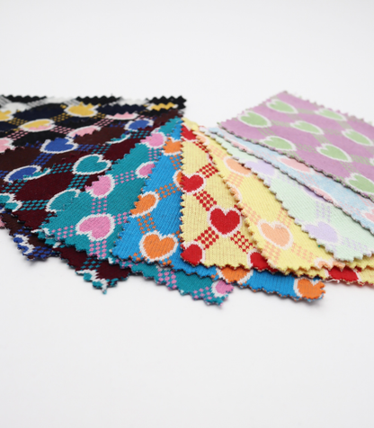 【25SS-020】ハート×チェックジャガード二重織りニット　/0.5ｙあたり=～1125円