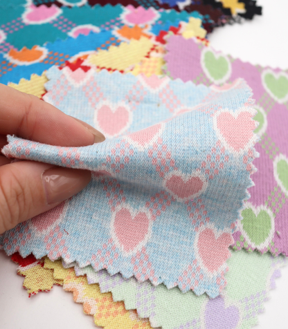 【25SS-020】ハート×チェックジャガード二重織りニット　/0.5ｙあたり=～1125円