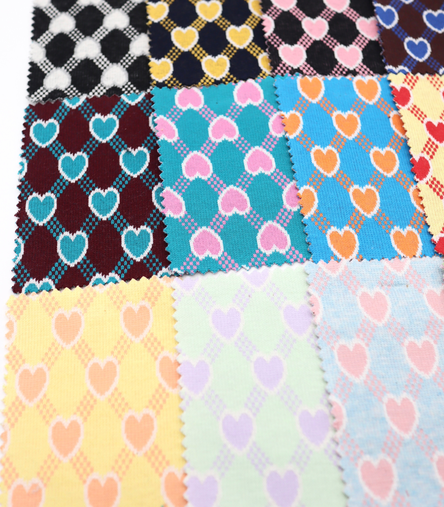 【25SS-020】ハート×チェックジャガード二重織りニット　/0.5ｙあたり=～1125円