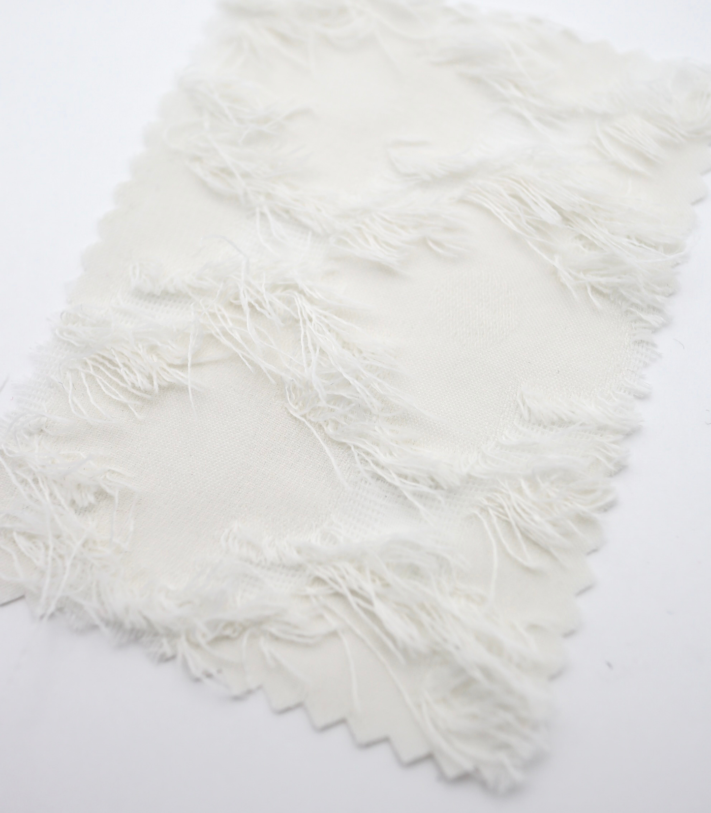 【25SS-379】フリンジトリミングフラワージャガードシフォン　/0.5ｙあたり = ～860円