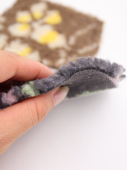 フラワー＆リーフ柄ボア生地｜【生地幅】約147センチ 【混率】ポリエステル100%｜ドッグウェア・KIDSウエア・冬用アウター・冬雑貨向け｜26AW-358