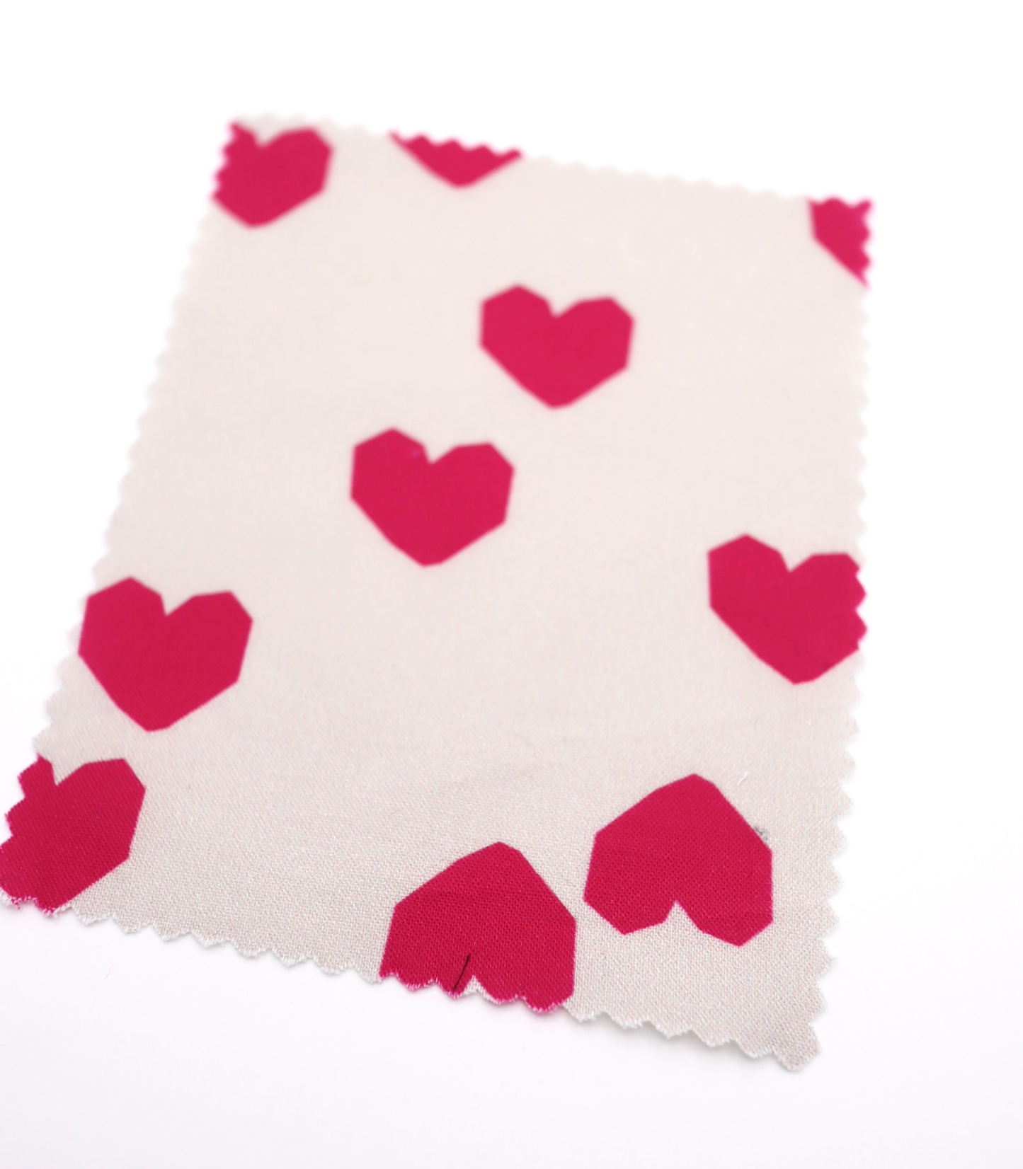 【25SS-046】ブロックハートプリント綿ローン　/0.5ｙあたり=～825円