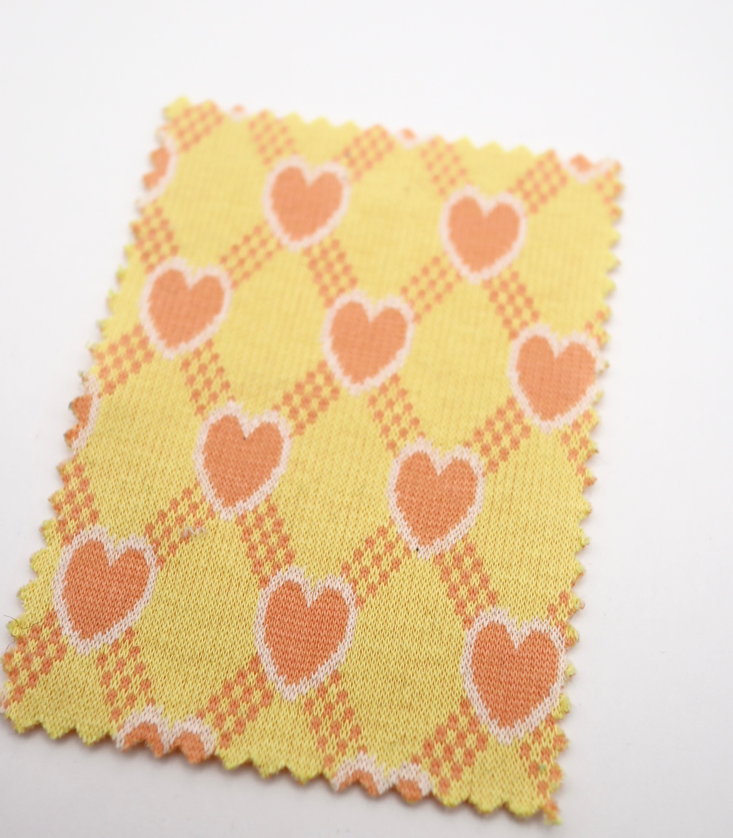 【25SS-020】ハート×チェックジャガード二重織りニット　/0.5ｙあたり=～1125円