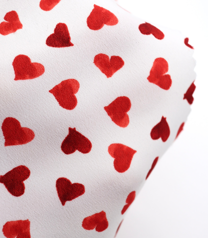 【25SS-052】ハートプリントデシン　/0.5ｙあたり=～745円