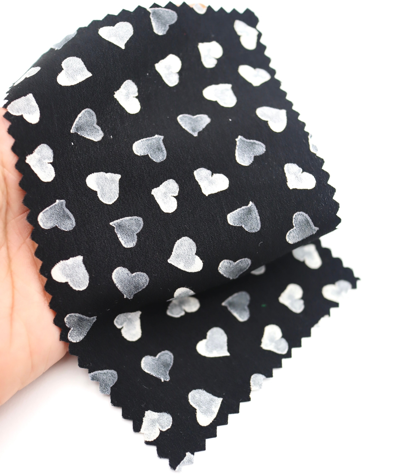 【25SS-052】ハートプリントデシン　/0.5ｙあたり=～745円