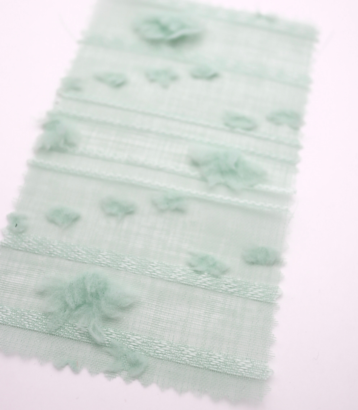 【25SS-371】もこもこフラワー×ボーダージャガードシアーローン　/0.5ｙあたり = ～580円