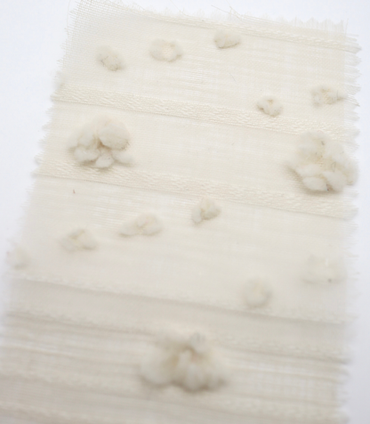 【25SS-371】もこもこフラワー×ボーダージャガードシアーローン　/0.5ｙあたり = ～580円