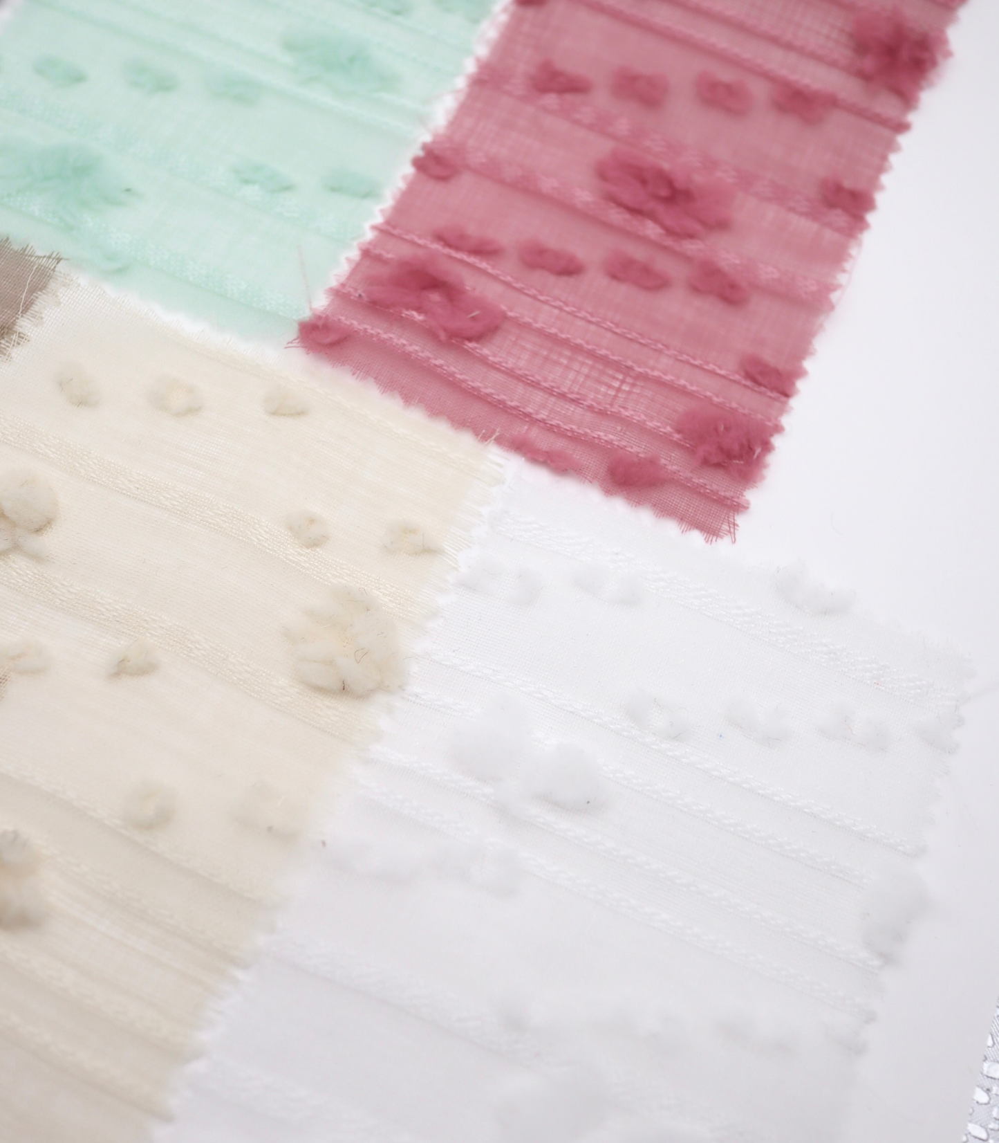 【25SS-371】もこもこフラワー×ボーダージャガードシアーローン　/0.5ｙあたり = ～580円