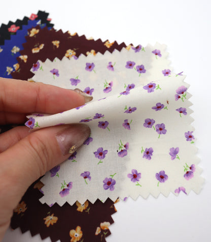 【25SS-232】小花柄プリント綿ローン　/0.5ｙあたり = ～715円