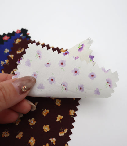 【25SS-232】小花柄プリント綿ローン　/0.5ｙあたり = ～715円