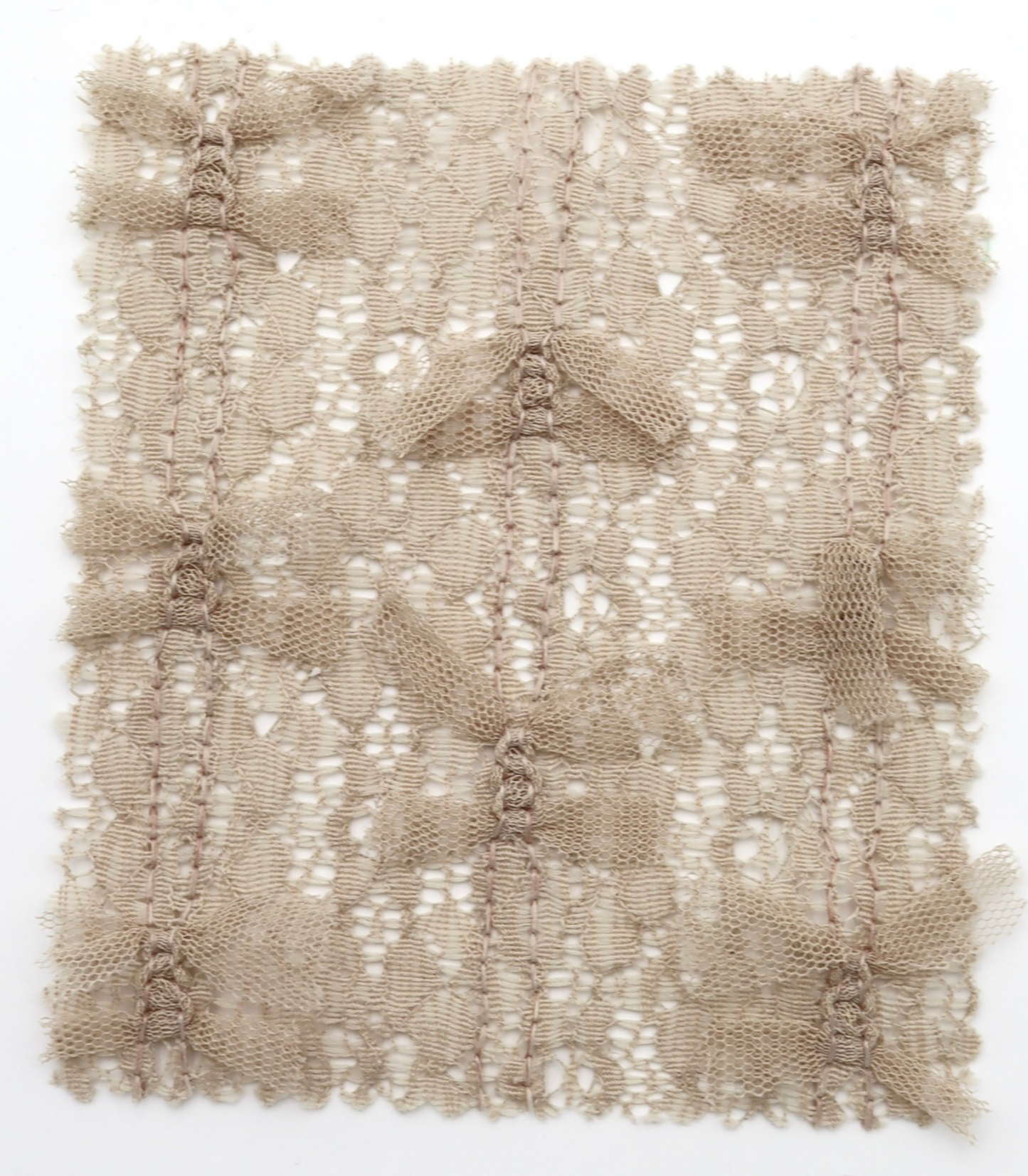 【25SS-380】チュールリボン付きレース　/0.5ｙあたり = ～1005円