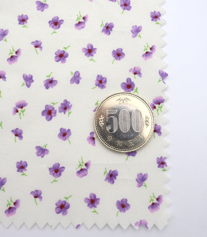 【25SS-232】小花柄プリント綿ローン　/0.5ｙあたり = ～715円