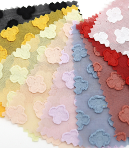 【25SS-372】立体プチフラワージャガードシフォン　/0.5ｙあたり = ～775円