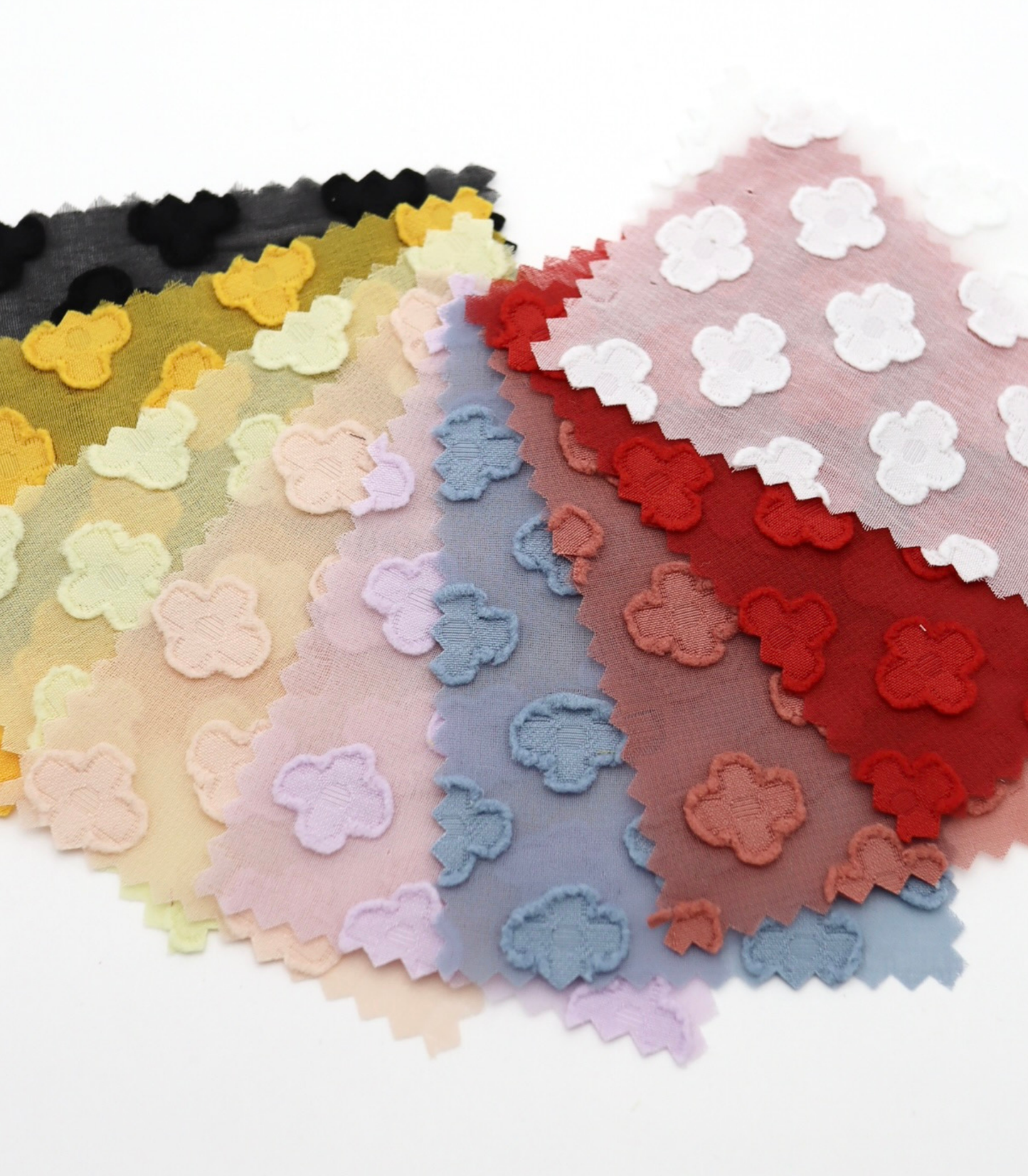 【25SS-372】立体プチフラワージャガードシフォン　/0.5ｙあたり = ～775円