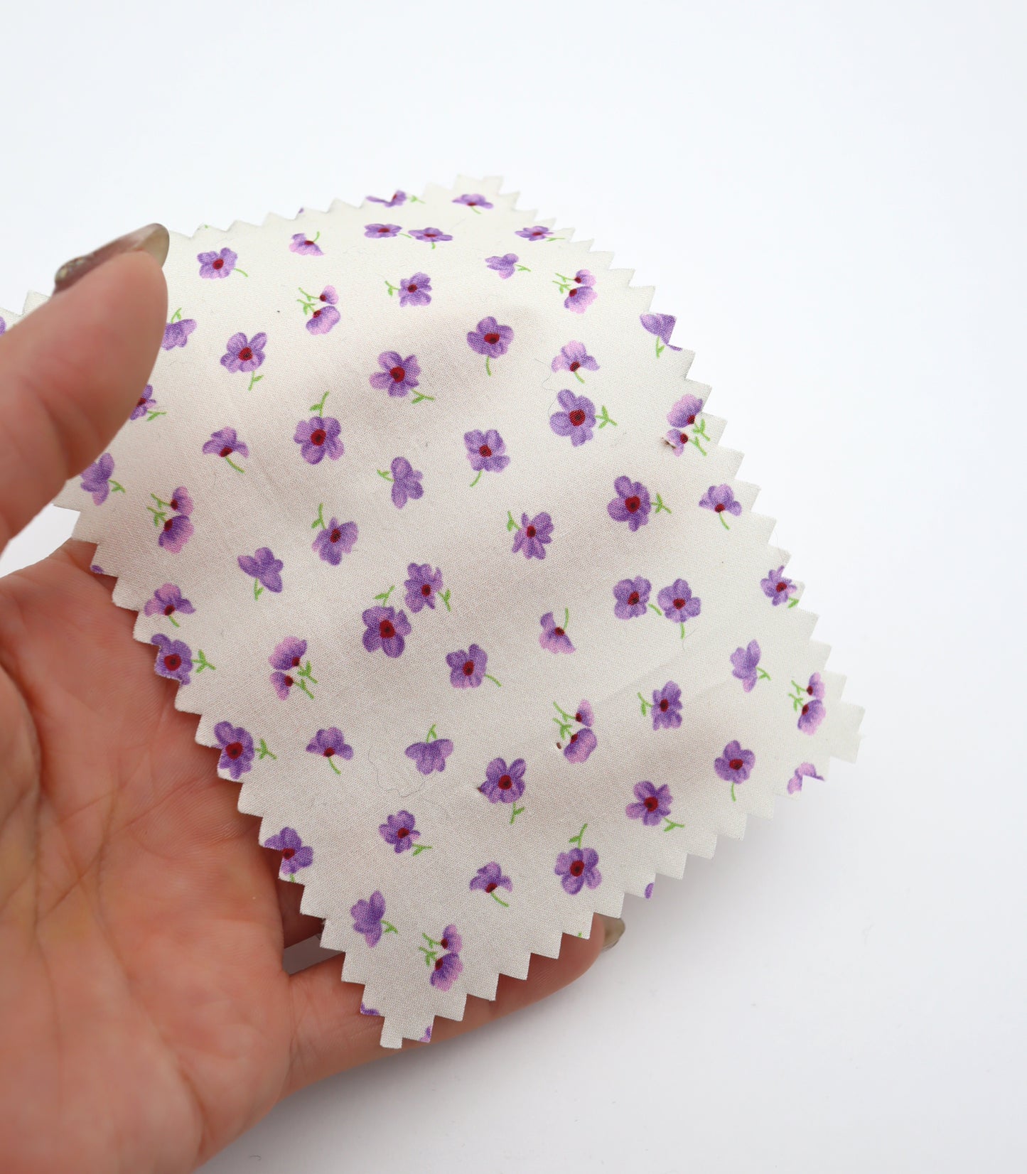 【25SS-232】小花柄プリント綿ローン　/0.5ｙあたり = ～715円