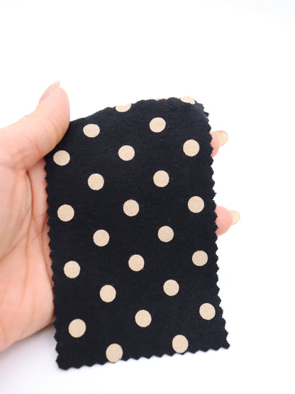 多色ドットプリント・綿ストレッチフライス｜147cm広幅・綿95%PU5%・中薄手（★2）・直径7mm水玉・高伸縮・吸湿・ソフト質感・通気性良好｜ドッグウェア・レギンス・ベビー服・春夏インナー・Tシャツ向き｜26SS-035【生地仕入れ代行卸】